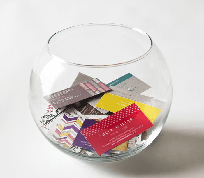 Another simple and effective idea is the visiting card raffle. All you have to do is collect visiting cards and at the end of the day, pick a few at random to call winners. Give away goodies, gift cards, or discounts. The upside? You have everybody’s visiting cards.