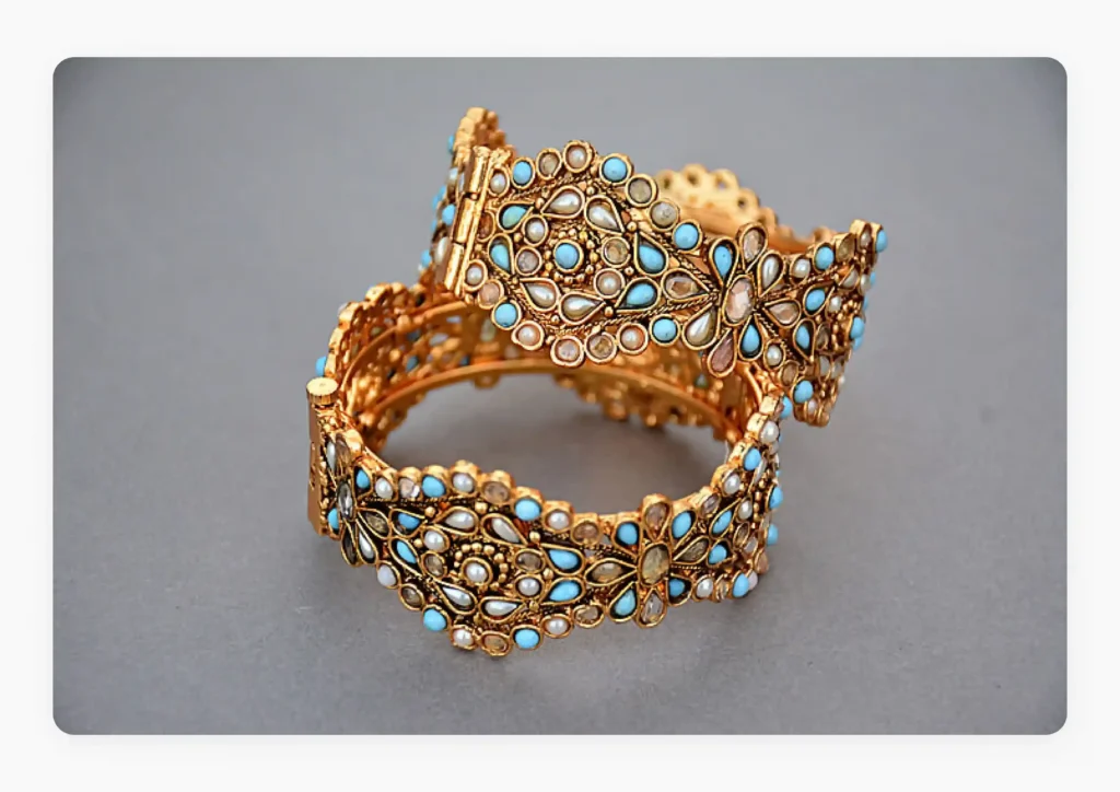 An image of a bangle An image of a bangle